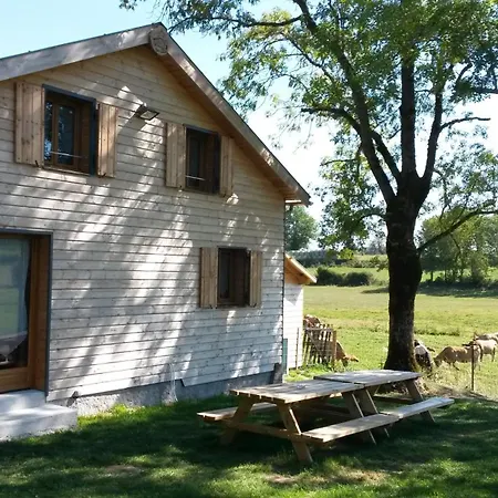 Holiday home Le Chalet De Vulcain Rochefort-Montagne